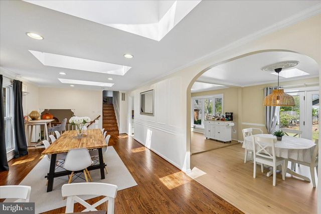11117 WHISPERWOOD LN, North Bethesda, MD 20852