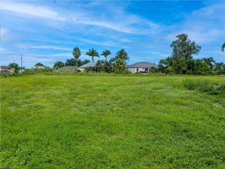 1332 NE 21st AVE, Cape Coral, FL 33909