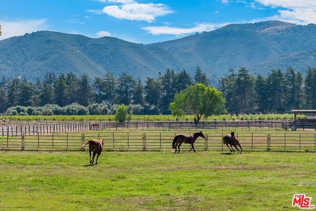 959 E Highway 246, Solvang, CA 93463