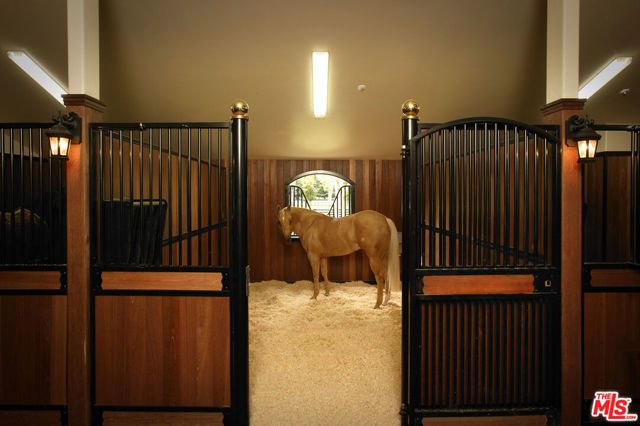 959 E Highway 246, Solvang, CA 93463