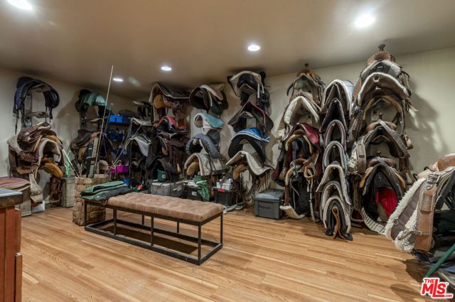 959 E Highway 246, Solvang, CA 93463