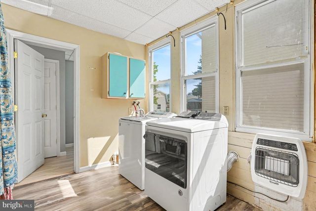 20 W FACTORY ST, Mechanicsburg, PA 17055
