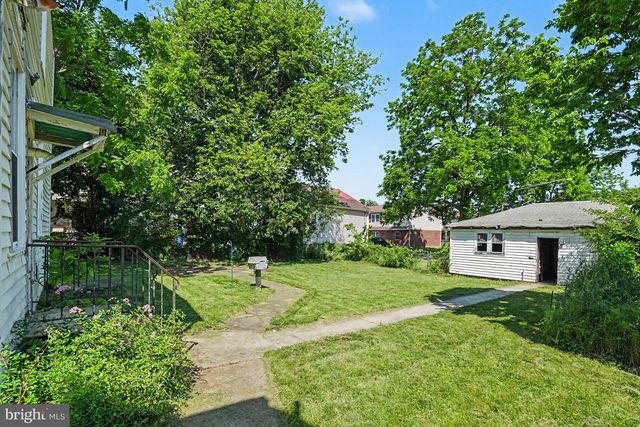 20 W FACTORY ST, Mechanicsburg, PA 17055