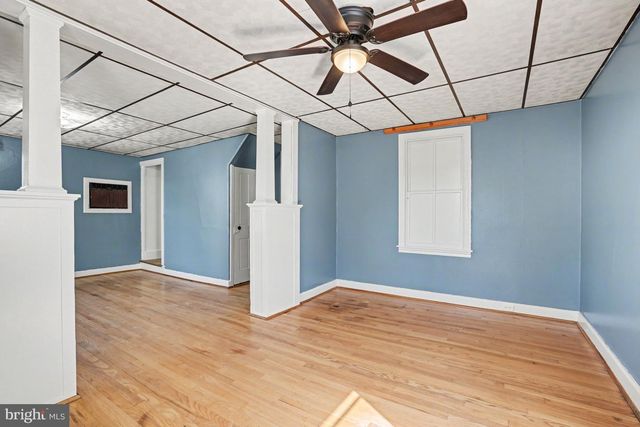 20 W FACTORY ST, Mechanicsburg, PA 17055