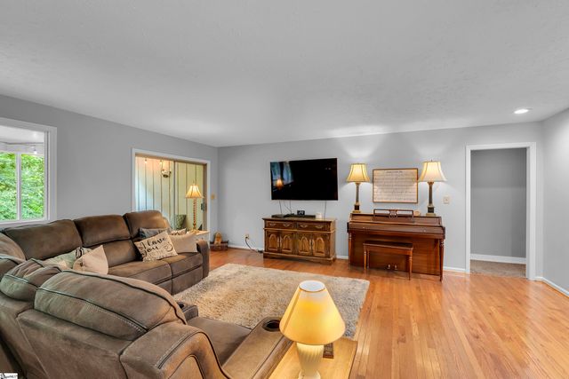 22 Aldridge Drive, Greenville, SC 29607