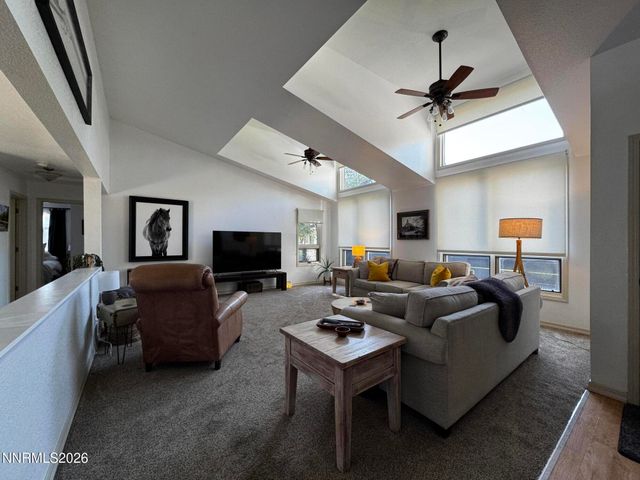 1700 Mackland Avenue, Minden, NV 89423