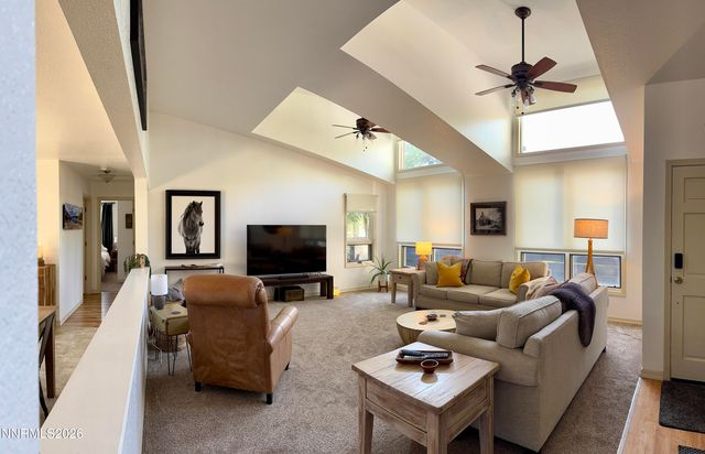 1700 Mackland Avenue, Minden, NV 89423