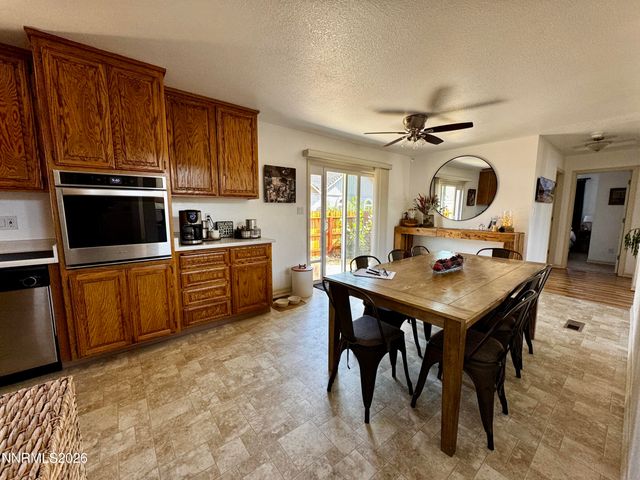 1700 Mackland Avenue, Minden, NV 89423