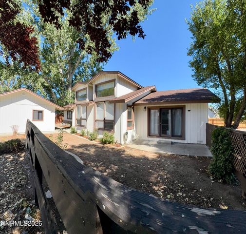 1700 Mackland Avenue, Minden, NV 89423