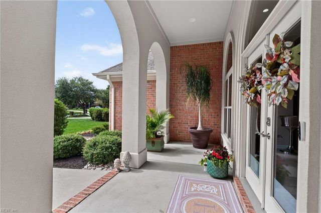 2528 Nestlebrook TRL, Virginia Beach, VA 23456