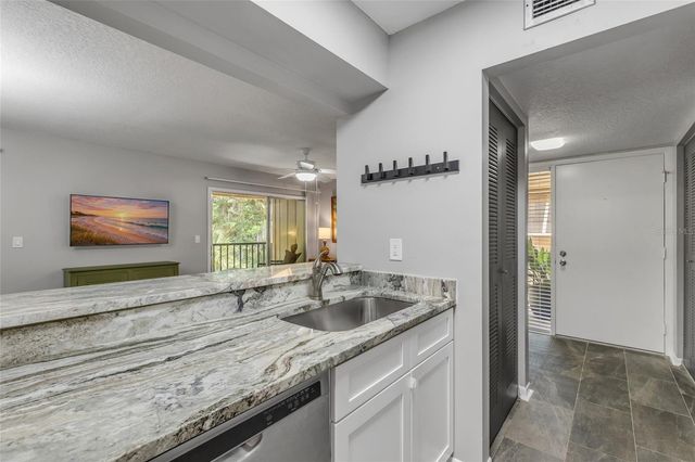 130 JASMINE WOODS COURT 5B, Deltona, FL 32725