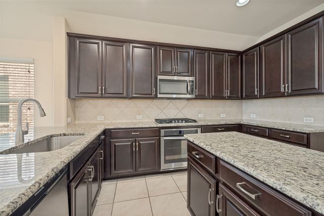 2671 Calmwood Drive, Little Elm, TX 75068