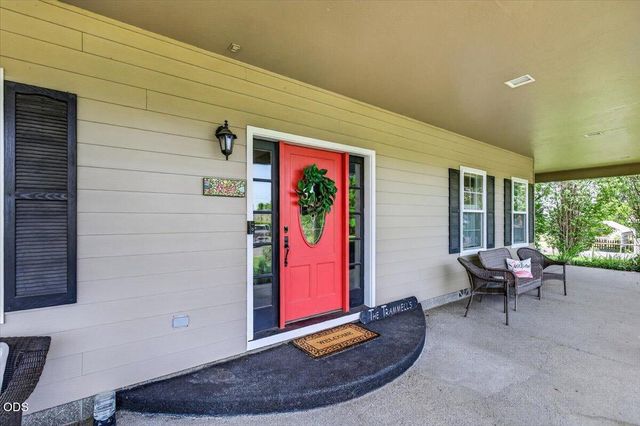 1760 Minear Road, Medford, OR 97501