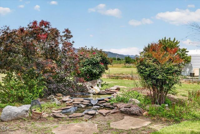 1760 Minear Road, Medford, OR 97501