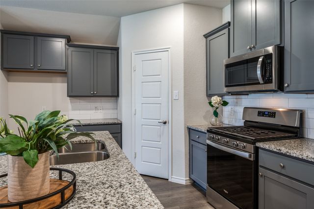 6409 Windsor Lane, Celina, TX 76227