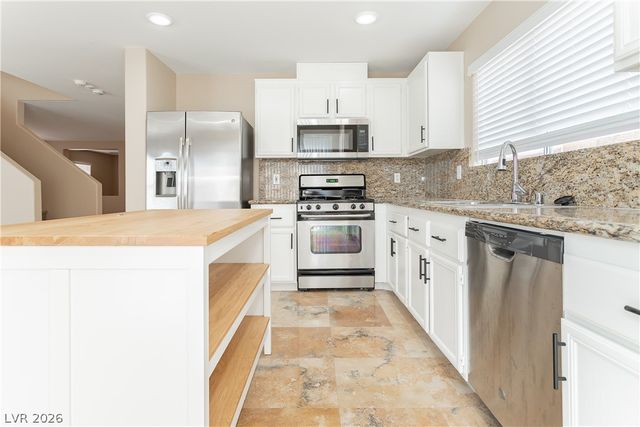 11705 Grotta Azzurra Avenue, Las Vegas, NV 89138