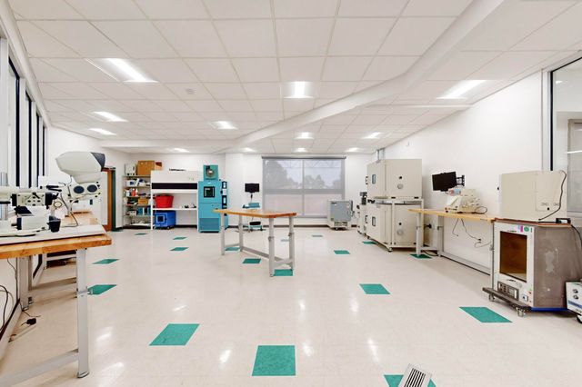 6410 GIBSON Boulevard SE, Albuquerque, NM 87108