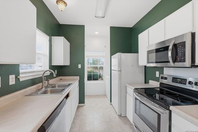 4438 Southeast Dr, San Antonio, TX 78222