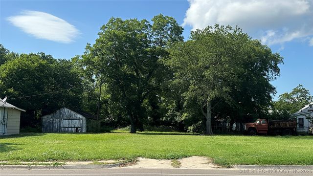 513 Lake Murray E, Ardmore, OK 73401