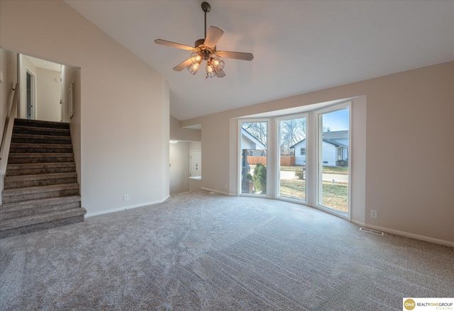 5105 S 165th Street, Omaha, NE 68135