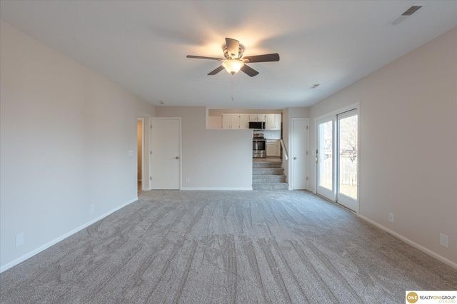 5105 S 165th Street, Omaha, NE 68135