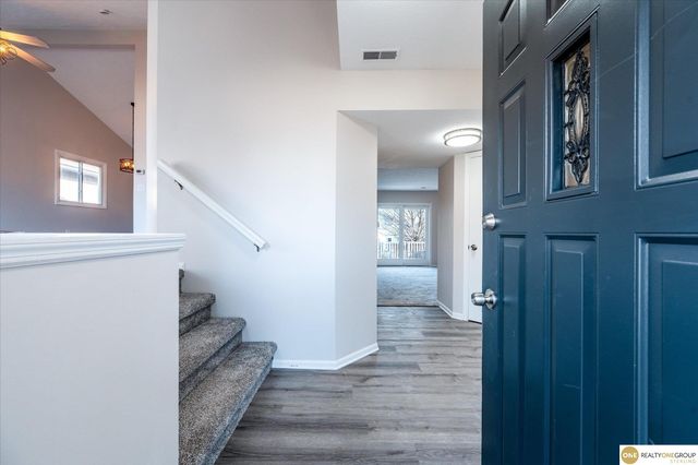 5105 S 165th Street, Omaha, NE 68135