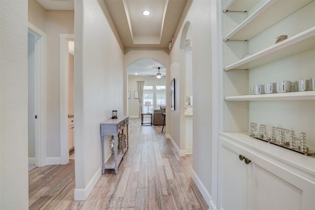 32219 Waterford Crest Lane, Fulshear, TX 77441