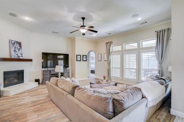 32219 Waterford Crest Lane, Fulshear, TX 77441