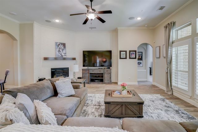 32219 Waterford Crest Lane, Fulshear, TX 77441