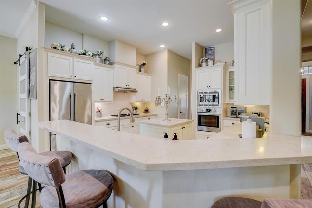 32219 Waterford Crest Lane, Fulshear, TX 77441