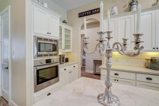 32219 Waterford Crest Lane, Fulshear, TX 77441