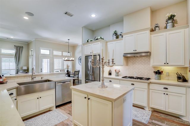 32219 Waterford Crest Lane, Fulshear, TX 77441