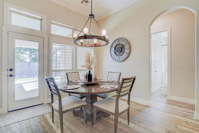 32219 Waterford Crest Lane, Fulshear, TX 77441