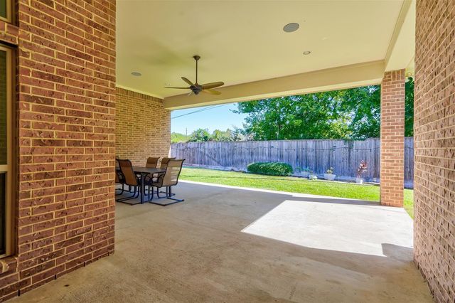 32219 Waterford Crest Lane, Fulshear, TX 77441