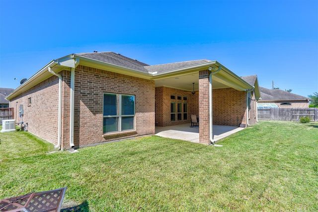 32219 Waterford Crest Lane, Fulshear, TX 77441