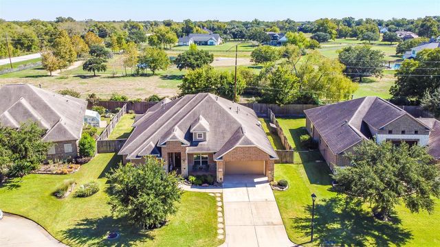 32219 Waterford Crest Lane, Fulshear, TX 77441