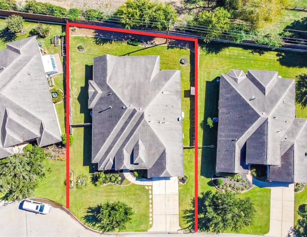 32219 Waterford Crest Lane, Fulshear, TX 77441