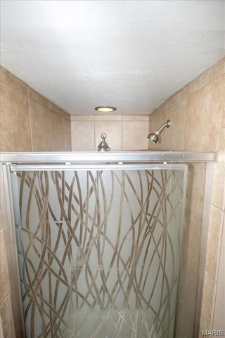 1909 Lakeheights Lane, Spanish Lake, MO 63138