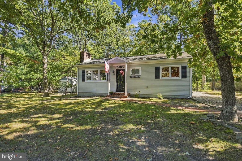 10 WOODLAND AVE, MEDFORD, NJ 08055 — exterior