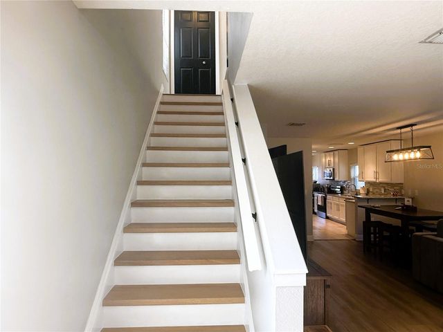 1934 W SPRUCE STREET, Tampa, FL 33607