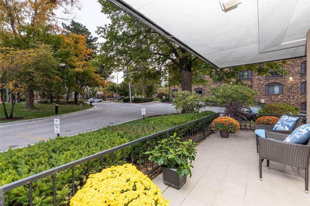 3663 Grand Avenue 106, Des Moines, IA 50312