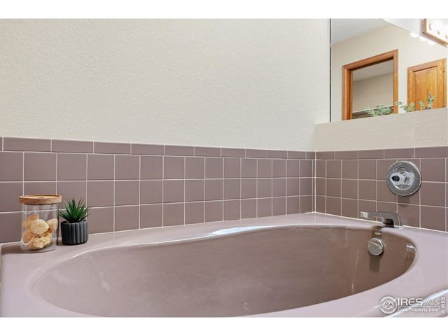 4285 W 15th St Ln, Greeley, CO 80634