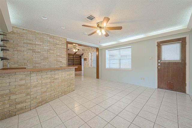 8706 Tavistock Drive, Houston, TX 77031