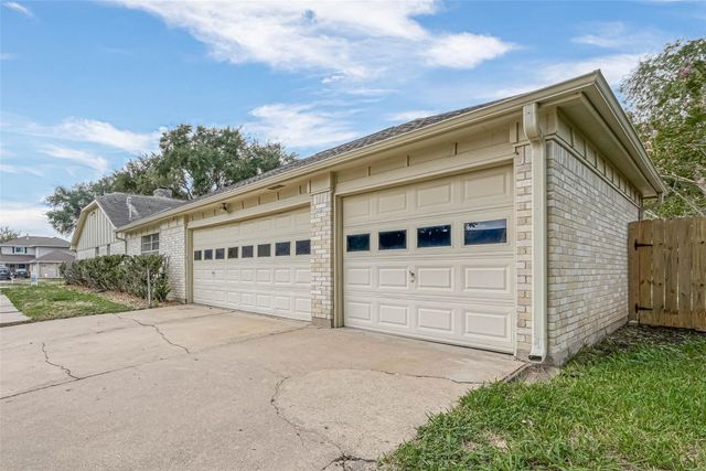8706 Tavistock Drive, Houston, TX 77031