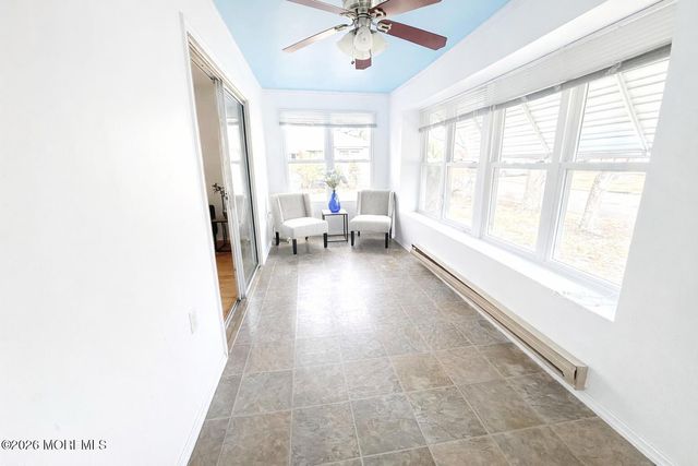 988 B Constitution Boulevard, Whiting, NJ 08759