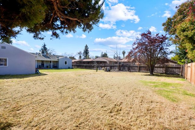 1535 Valencia Ave, Stockton, CA 95209