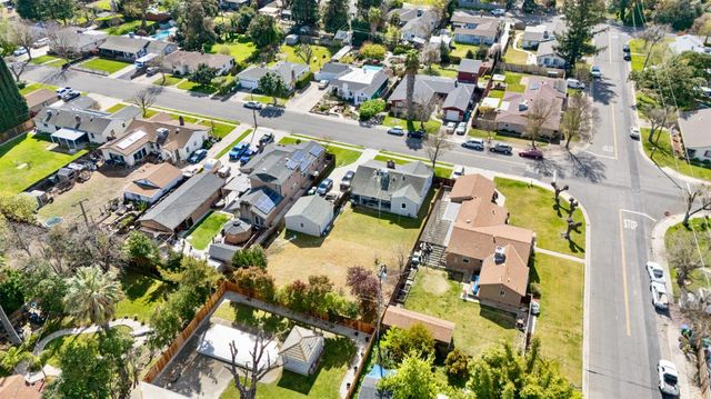 1535 Valencia Ave, Stockton, CA 95209