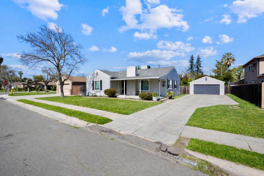 1535 Valencia Ave, Stockton, CA 95209