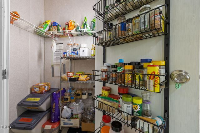 102 Foxtree Court, Benson, NC 27504