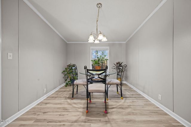 102 Foxtree Court, Benson, NC 27504